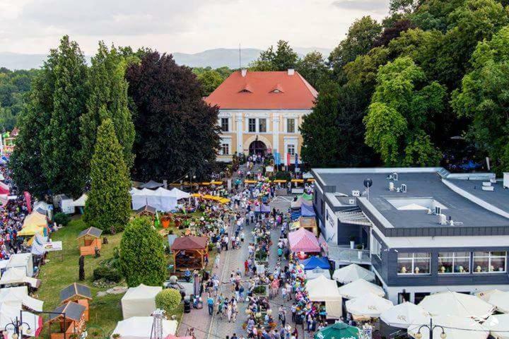 Der Kleine Bauernhof Keine Arbeiter Zadnych Pracownikow Apartamento Lubiatow  Exterior foto